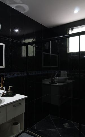 Casa de condomínio à venda com 310m², 5 quartos e 3 vagasBanheiro Social 2
