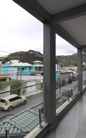 Casa de condomínio à venda com 310m², 5 quartos e 3 vagasVaranda da Suíte e do quarto 4