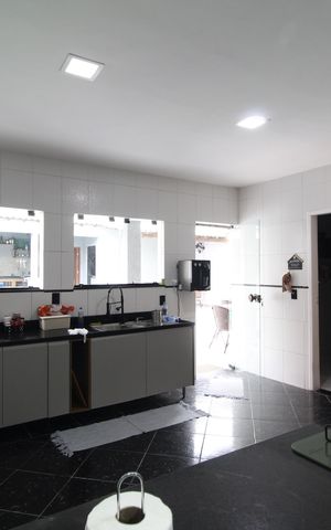 Casa de condomínio à venda com 310m², 5 quartos e 3 vagasCozinha