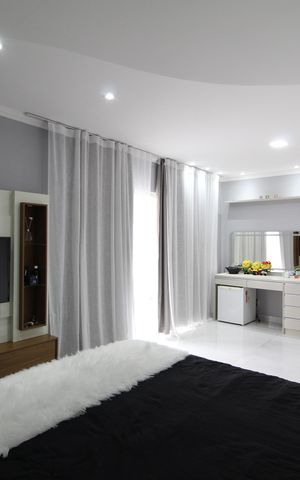 Casa de condomínio à venda com 310m², 5 quartos e 3 vagasSuíte