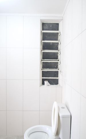 Apartamento à venda com 80m², 3 quartos e sem vagaBanheiro