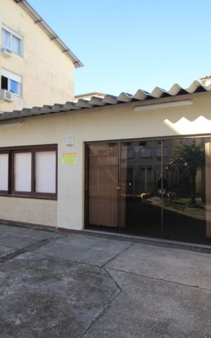 Apartamento à venda com 80m², 3 quartos e sem vagaÁrea comum - Salão de festas