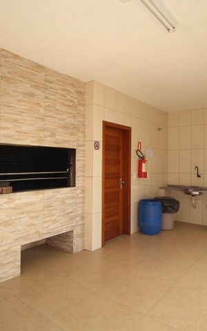 Apartamento à venda com 80m², 3 quartos e sem vagaÁrea comum - Salão de festas