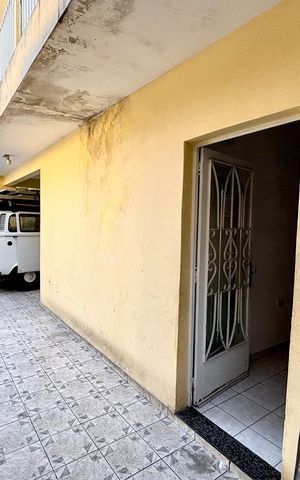 Casa à venda com 199m², 3 quartos e 2 vagas Casa à venda com 199m², 3 quartos e 2 vagasQuintal