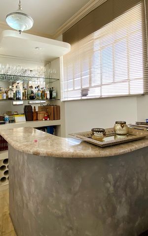 Apartamento à venda com 280m², 4 quartos e 1 vagaBar