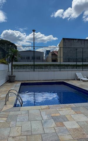 Apartamento à venda com 55m², 2 quartos e 1 vaga Apartamento à venda com 55m², 2 quartos e 1 vagaPiscina