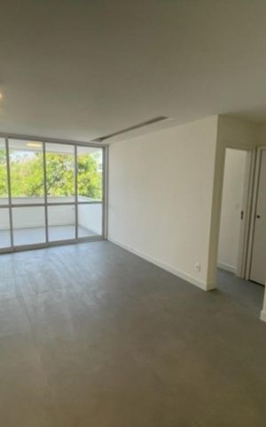 Apartamento à venda com 83m², 3 quartos e 1 vaga