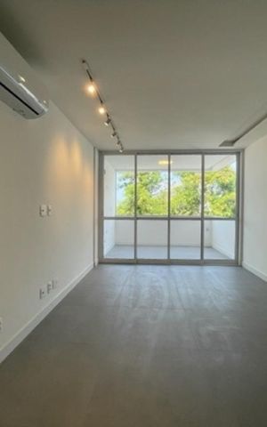 Apartamento à venda com 83m², 3 quartos e 1 vaga