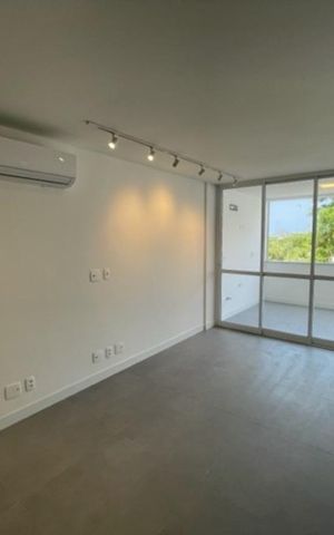 Apartamento à venda com 83m², 3 quartos e 1 vaga