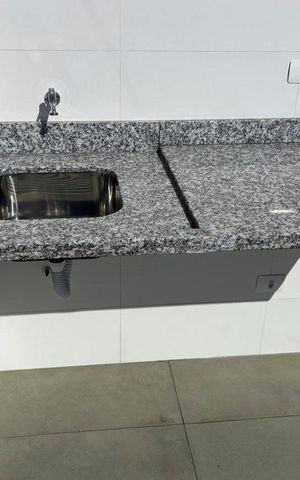 Apartamento à venda com 115m², 2 quartos e 2 vagasÁrea de serviço 