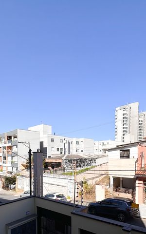 Apartamento à venda com 58m², 2 quartos e 1 vaga Apartamento à venda com 58m², 2 quartos e 1 vagaVista da Sacada