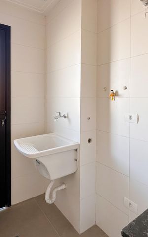 Apartamento à venda com 58m², 2 quartos e 1 vaga Apartamento à venda com 58m², 2 quartos e 1 vagaÁrea de Serviço