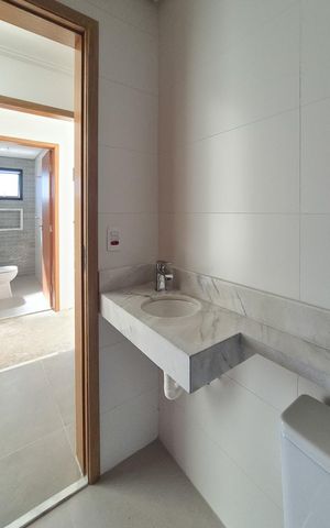 Apartamento à venda com 58m², 2 quartos e 1 vaga Apartamento à venda com 58m², 2 quartos e 1 vagaBanheiro Social