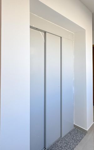 Apartamento à venda com 58m², 2 quartos e 1 vaga Apartamento à venda com 58m², 2 quartos e 1 vagaÁrea comum - elevador