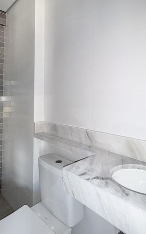 Apartamento à venda com 58m², 2 quartos e 1 vaga Apartamento à venda com 58m², 2 quartos e 1 vagaBanheiro Social