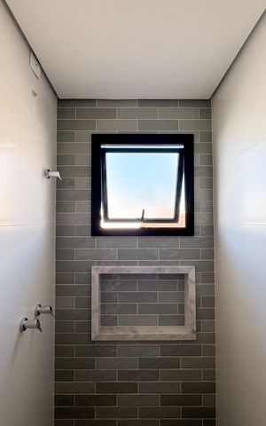 Apartamento à venda com 58m², 2 quartos e 1 vaga Apartamento à venda com 58m², 2 quartos e 1 vagaBanheiro - Suíte