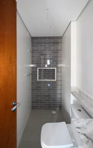 Apartamento à venda com 58m², 2 quartos e 1 vaga Apartamento à venda com 58m², 2 quartos e 1 vagaBanheiro Social