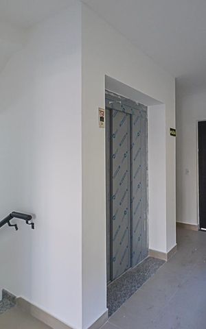 Apartamento à venda com 58m², 2 quartos e 1 vaga Apartamento à venda com 58m², 2 quartos e 1 vagaHall de entrada