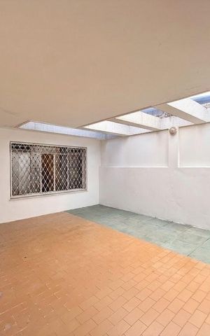 Casa para alugar com 150m², 2 quartos e 2 vagas Casa para alugar com 150m², 2 quartos e 2 vagasGaragem