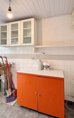 Casa para alugar com 150m², 2 quartos e 2 vagas Casa para alugar com 150m², 2 quartos e 2 vagasÁrea de Serviço