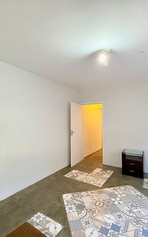 Casa para alugar com 150m², 2 quartos e 2 vagas Casa para alugar com 150m², 2 quartos e 2 vagasCopa