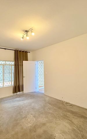 Casa para alugar com 150m², 2 quartos e 2 vagas Casa para alugar com 150m², 2 quartos e 2 vagasSala