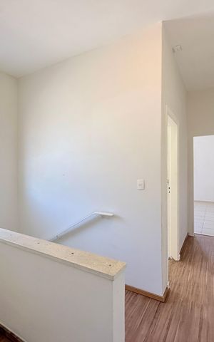 Casa para alugar com 150m², 2 quartos e 2 vagas Casa para alugar com 150m², 2 quartos e 2 vagasCorredor Quartos