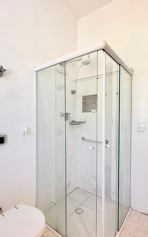 Casa para alugar com 150m², 2 quartos e 2 vagas Casa para alugar com 150m², 2 quartos e 2 vagasBanheiro