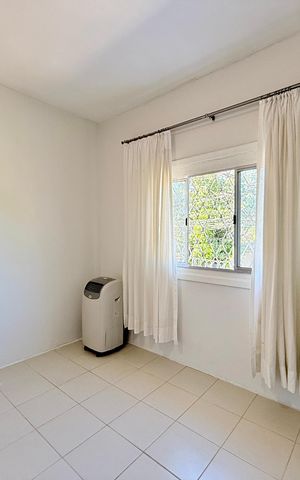Casa para alugar com 150m², 2 quartos e 2 vagas Casa para alugar com 150m², 2 quartos e 2 vagasQuarto 2