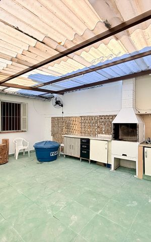 Casa para alugar com 150m², 2 quartos e 2 vagas Casa para alugar com 150m², 2 quartos e 2 vagasQuintal