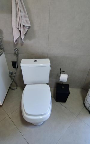 Casa à venda com 330m², 4 quartos e 3 vagasBanheiro Suíte