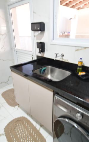Casa à venda com 330m², 4 quartos e 3 vagasÁrea de Serviço