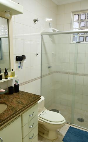 Casa à venda com 330m², 4 quartos e 3 vagasBanheiro Social
