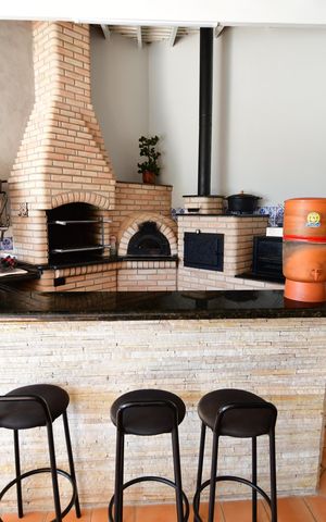 Casa à venda com 330m², 4 quartos e 3 vagasVaranda gourmet