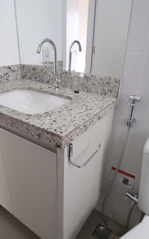 Apartamento para alugar com 81m², 3 quartos e 2 vagasBanheiro Social