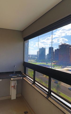 Apartamento para alugar com 81m², 3 quartos e 2 vagasVaranda