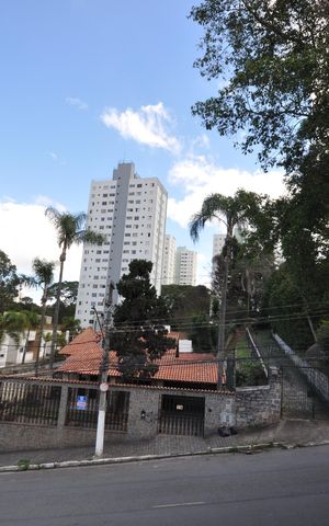 Casa para alugar com 237m², 4 quartos e 7 vagasVista do Quarto 3