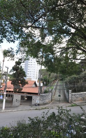 Casa para alugar com 237m², 4 quartos e 7 vagasVista da Suíte 2