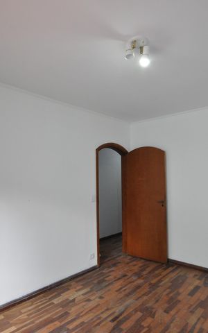 Casa para alugar com 237m², 4 quartos e 7 vagasQuarto 4