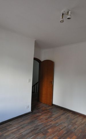 Casa para alugar com 237m², 4 quartos e 7 vagasQuarto 3