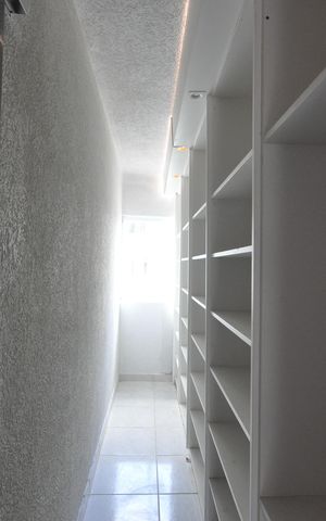Casa para alugar com 237m², 4 quartos e 7 vagasCloset