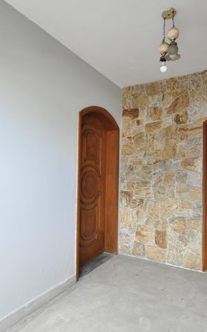 Casa para alugar com 237m², 4 quartos e 7 vagasHall de entrada