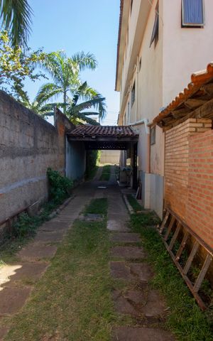 Casa à venda com 400m², 7 quartos e 5 vagasÁrea externa