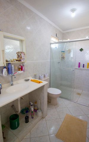 Casa à venda com 400m², 7 quartos e 5 vagasBanheiro social