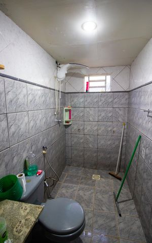 Casa à venda com 400m², 7 quartos e 5 vagasBanheiro da suíte 