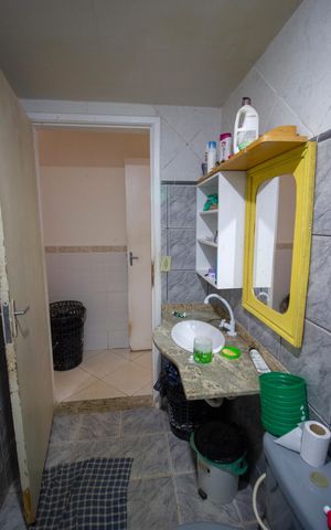 Casa à venda com 400m², 7 quartos e 5 vagasBanheiro da suíte 