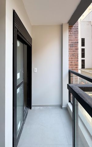 Apartamento à venda com 138m², 2 quartos e 2 vagas Apartamento à venda com 138m², 2 quartos e 2 vagasSacada - Suíte