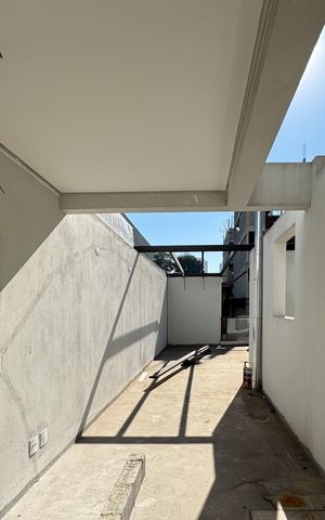 Apartamento à venda com 138m², 2 quartos e 2 vagas Apartamento à venda com 138m², 2 quartos e 2 vagasCobertura
