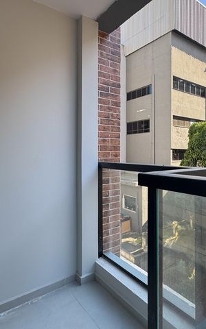 Apartamento à venda com 138m², 2 quartos e 2 vagas Apartamento à venda com 138m², 2 quartos e 2 vagasSacada - Suíte