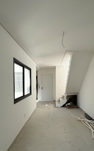 Apartamento à venda com 138m², 2 quartos e 2 vagas Apartamento à venda com 138m², 2 quartos e 2 vagasSala